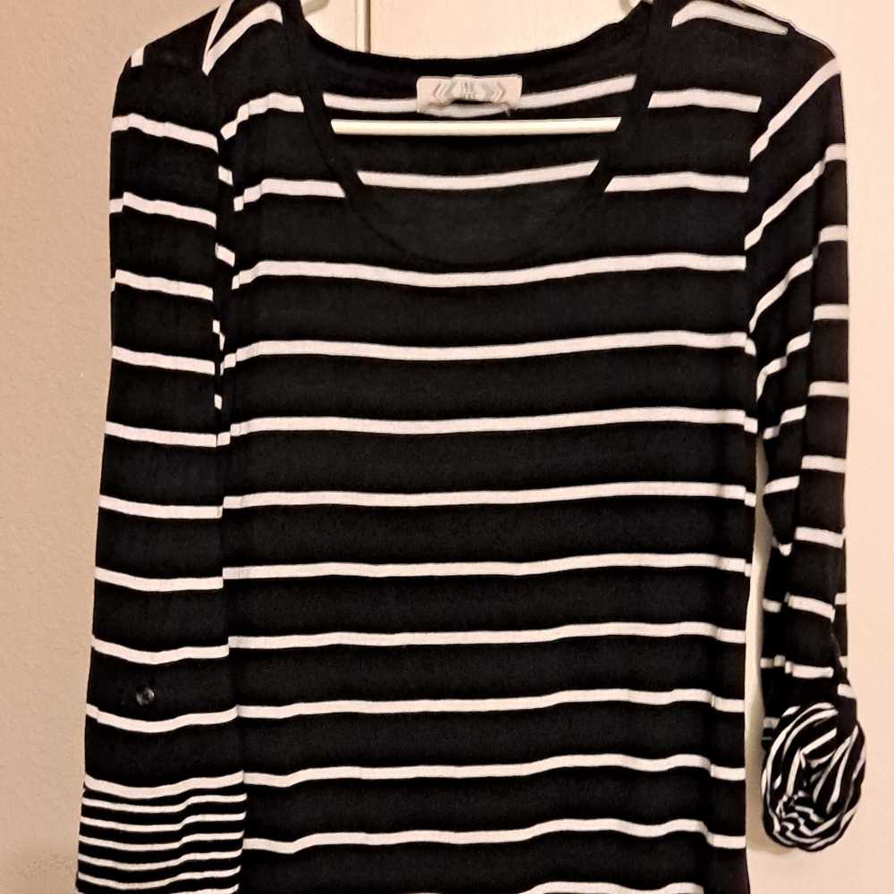 Pink Rose mid sleeve shirt